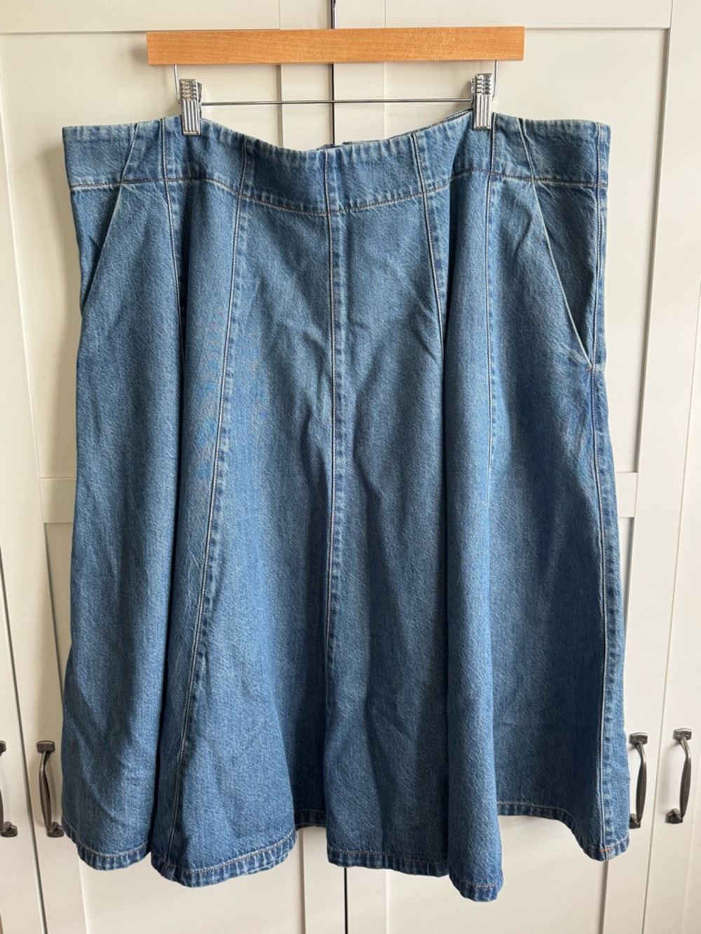 Madewell Plus Flared Denim Midi Skirt: Airy Denim Edition Size 20W - Picture 4 of 6
